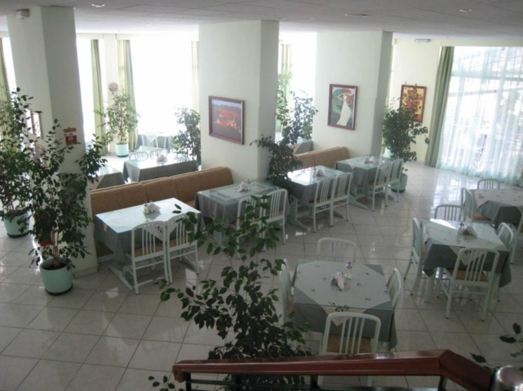 Miramare Bay Hotel كارباثوس المظهر الخارجي الصورة